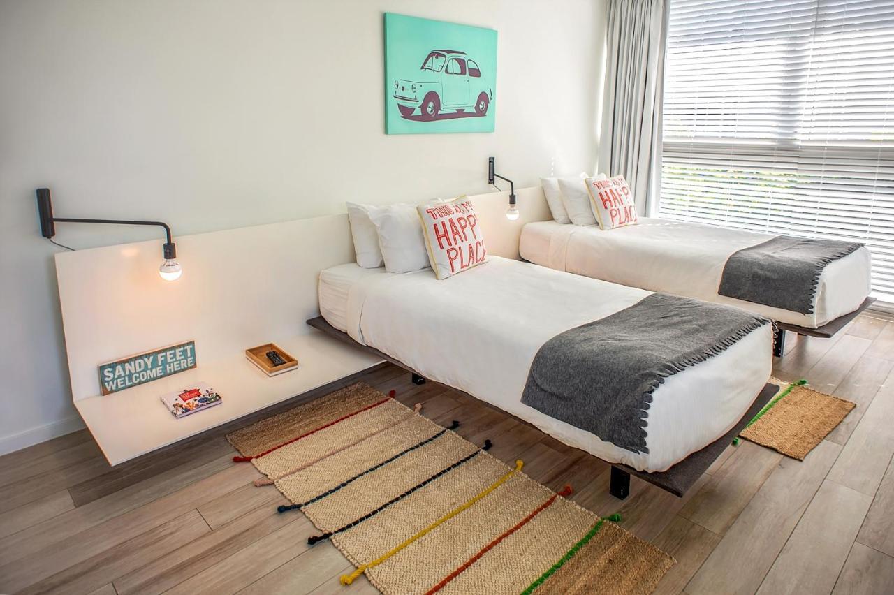 Beach Haus Key Biscayne Contemporary Apartments Exterior photo