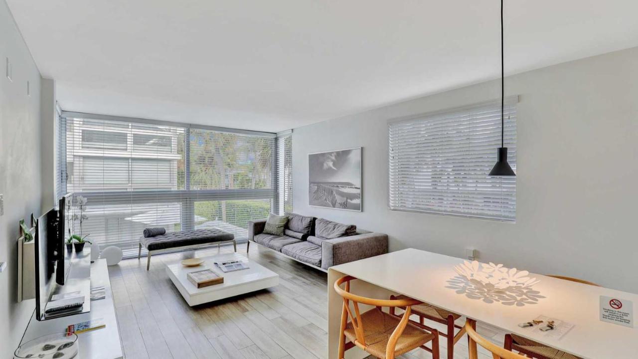 Beach Haus Key Biscayne Contemporary Apartments Exterior photo